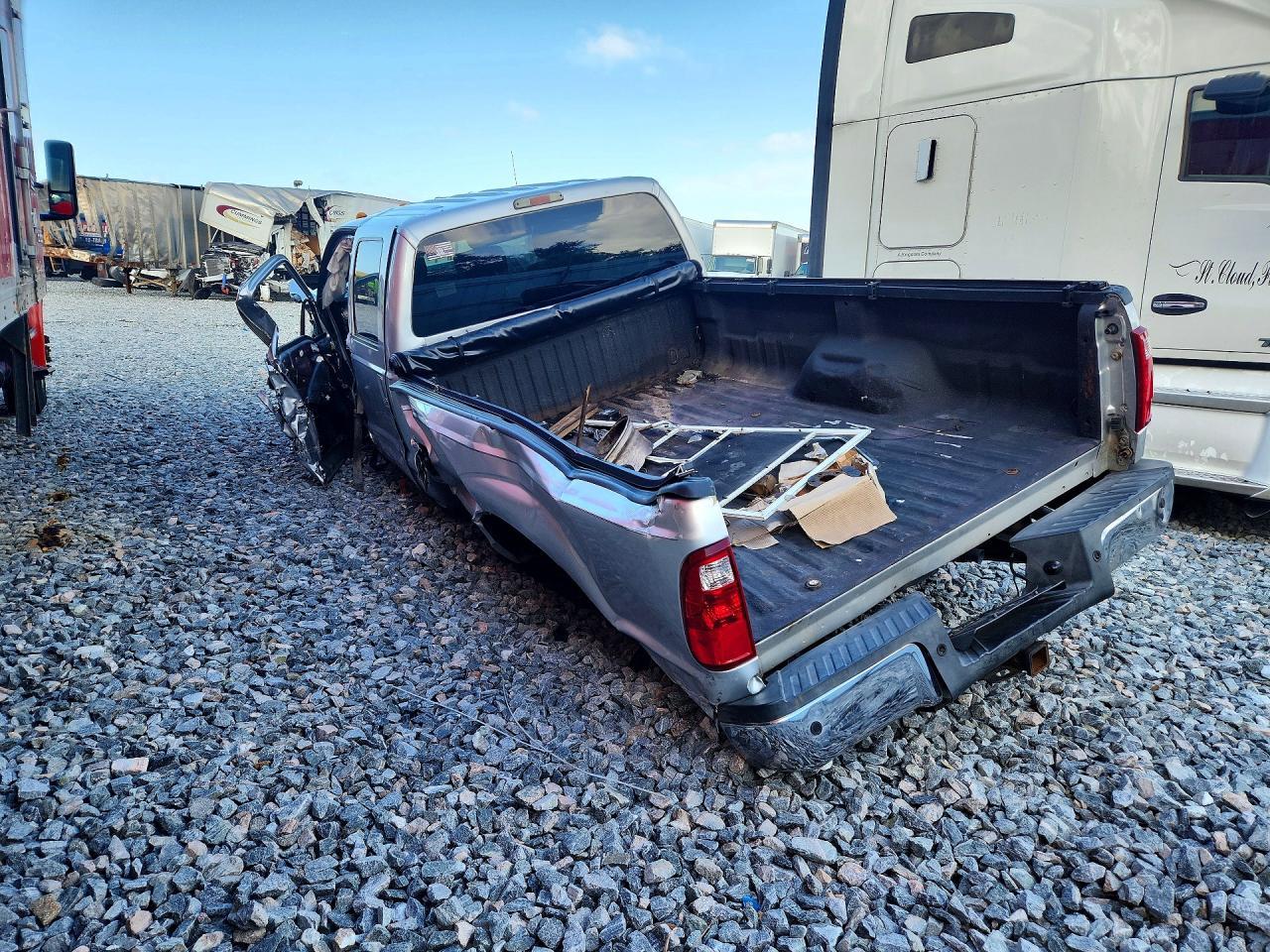 2016 Ford F350 Super Duty - Фото 2