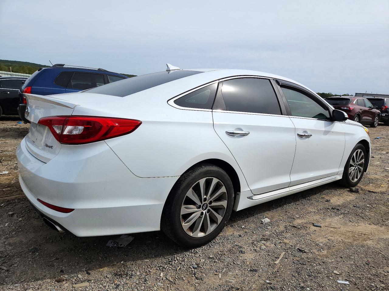 2016 Hyundai Sonata Sport - Фото 3