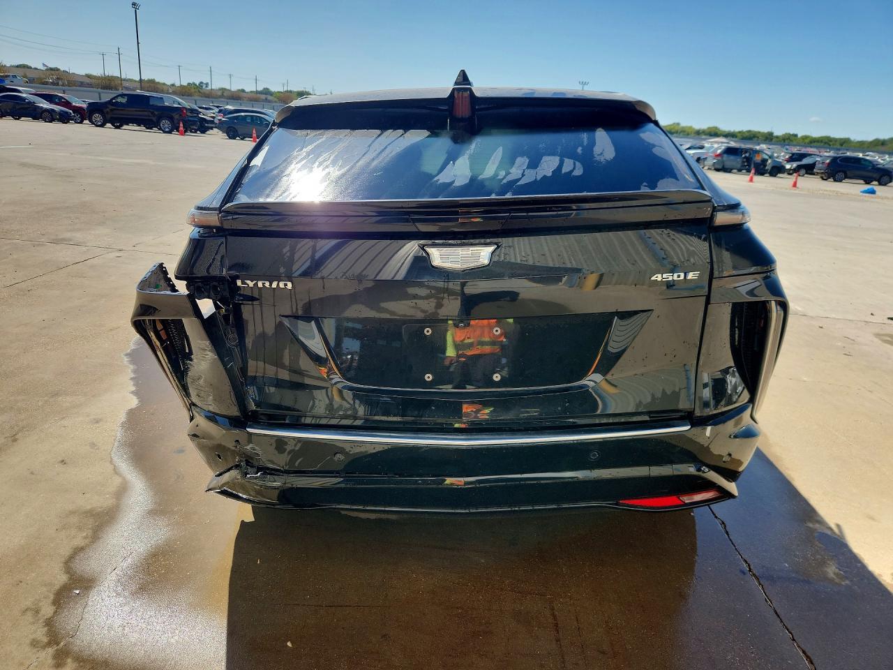 2024 Cadillac Lyriq Tech - Image 6