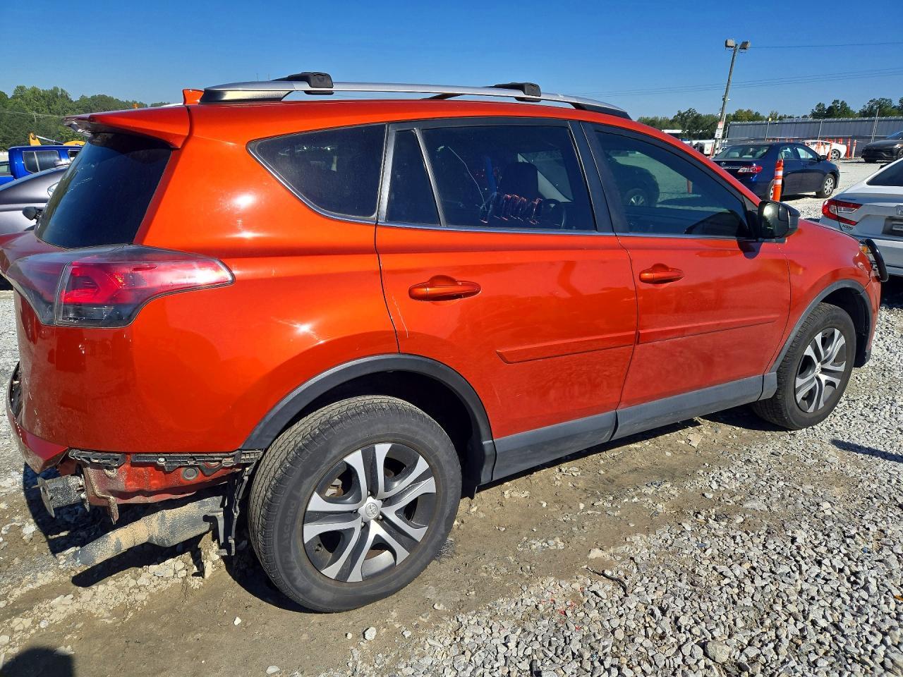 2016 Toyota Rav4 Le - Фото 3