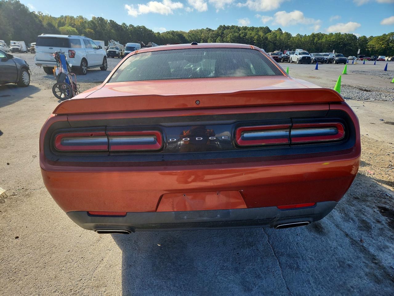 2021 Dodge Challenger - Image 6