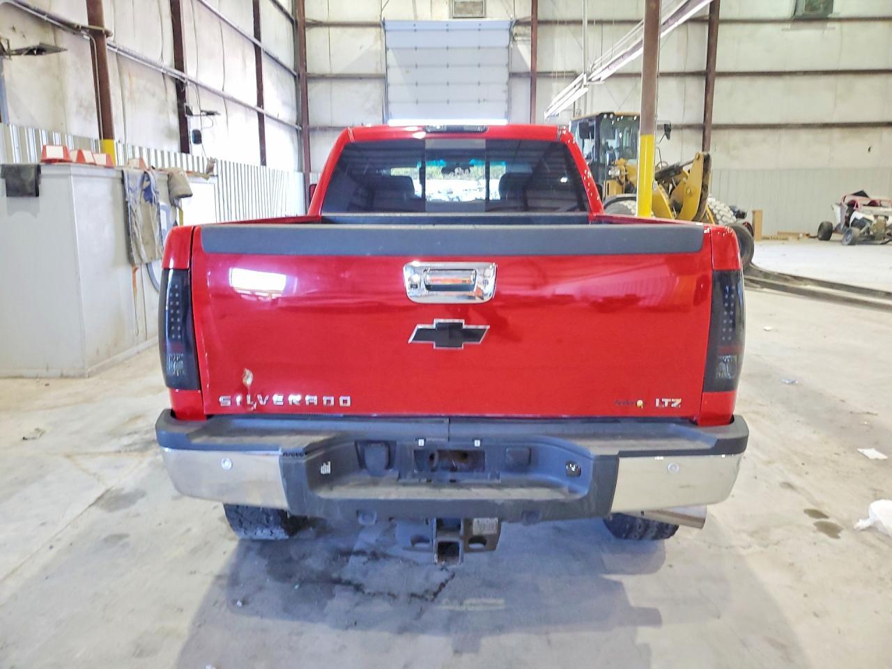 2012 Chevrolet Silverado K2500 Heavy Duty Ltz - Image 6