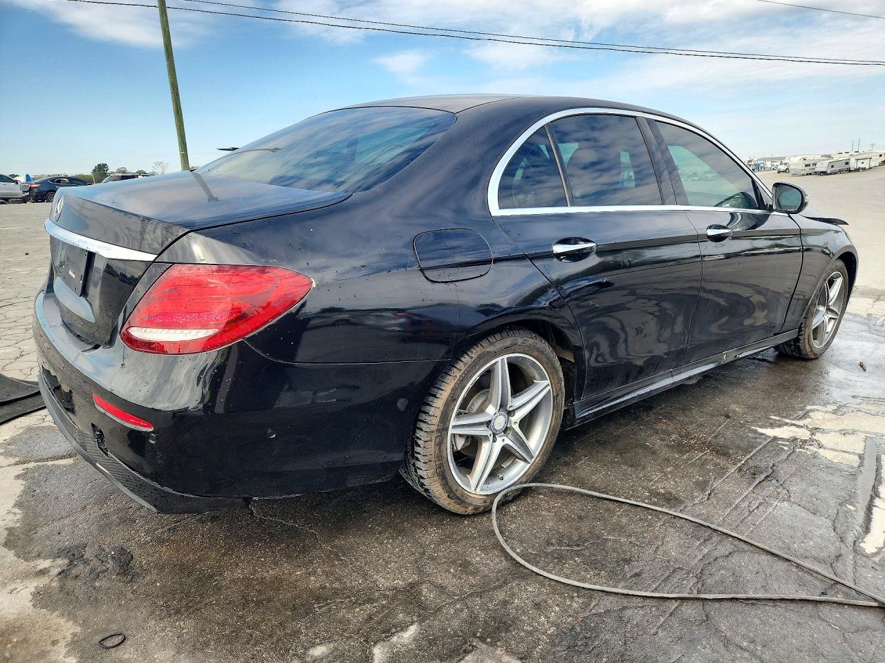 2017 Mercedes-Benz E 300 - Image 3