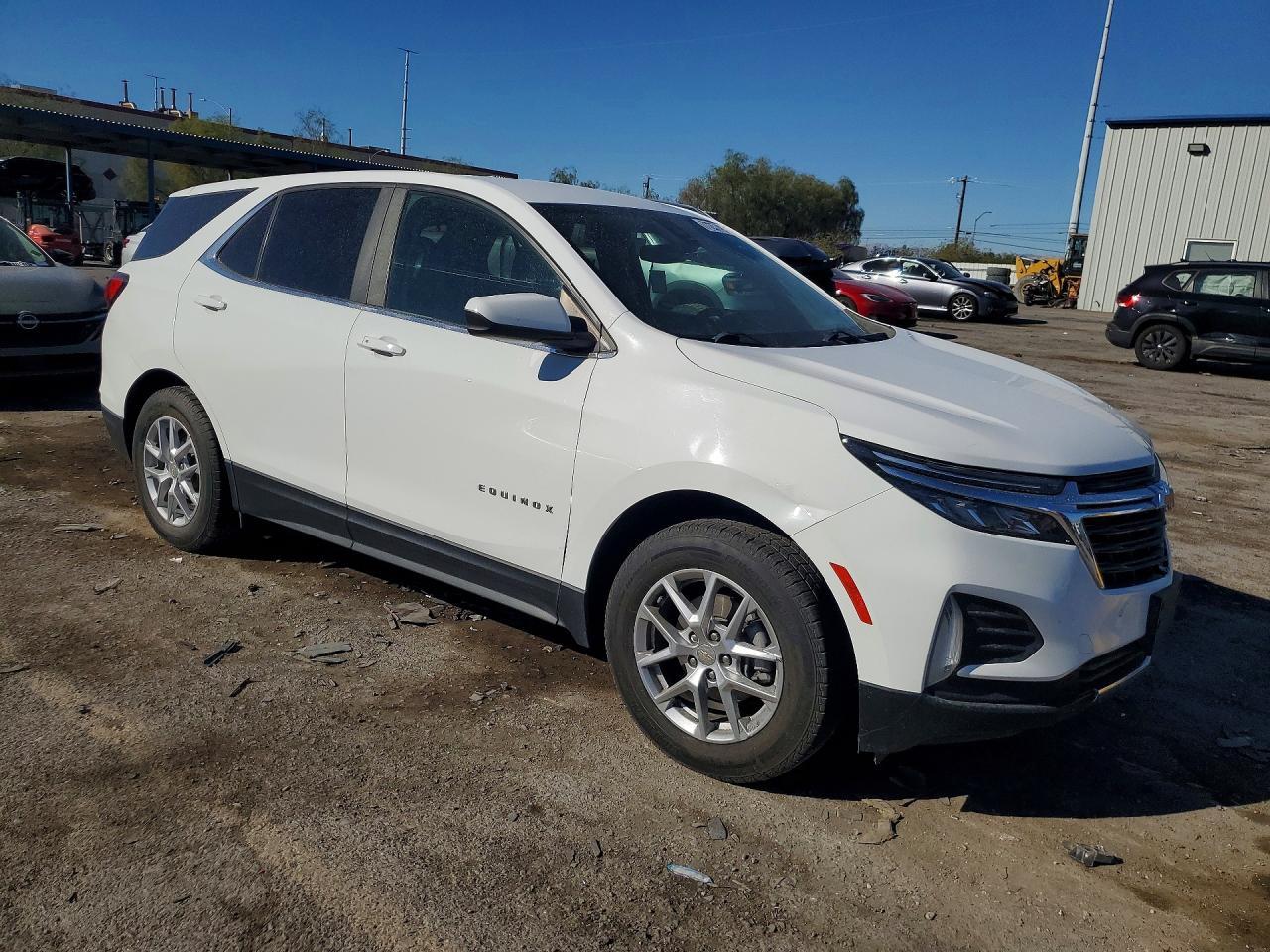 2023 Chevrolet Equinox Lt - Image 4