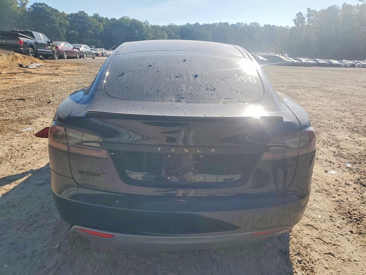 2014 Tesla Model S - Фото 6