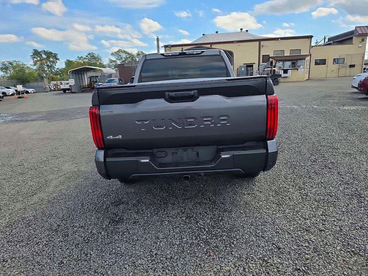2024 Toyota Tundra Sr5 - Фото 6