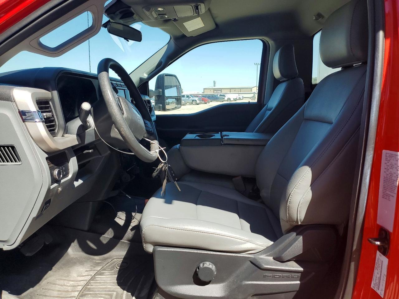 2024 Ford F550 Super Duty Dump Truck - Image 7