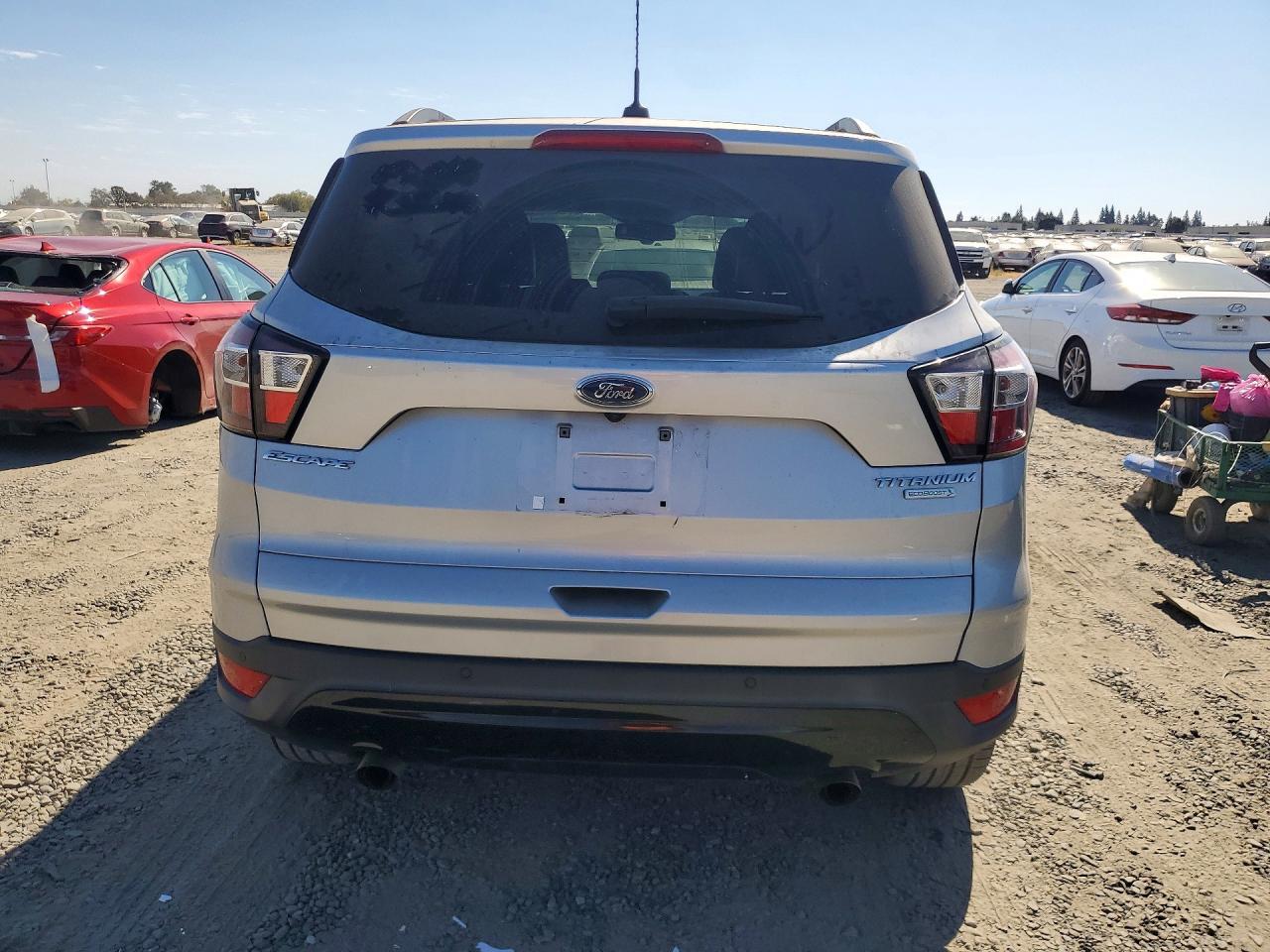 2017 Ford Escape Titanium - Фото 6