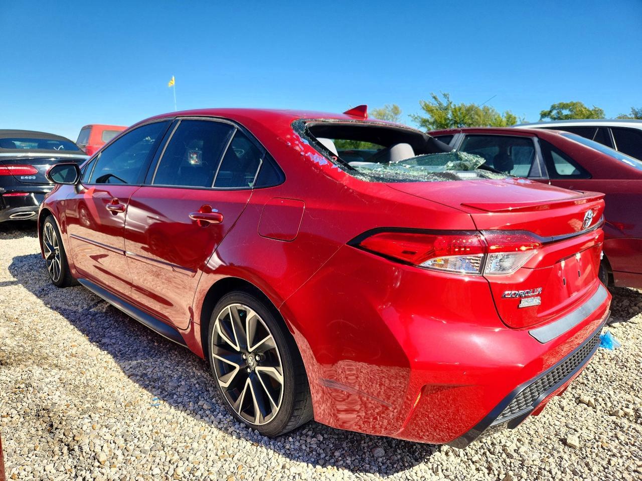 2020 Toyota Corolla Se - Image 2