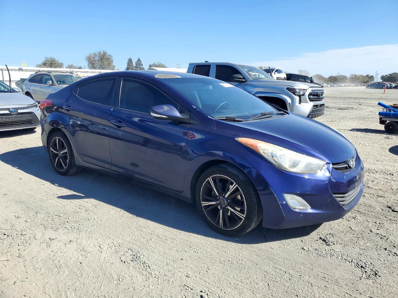 2011 Hyundai Elantra Limited - Image 4