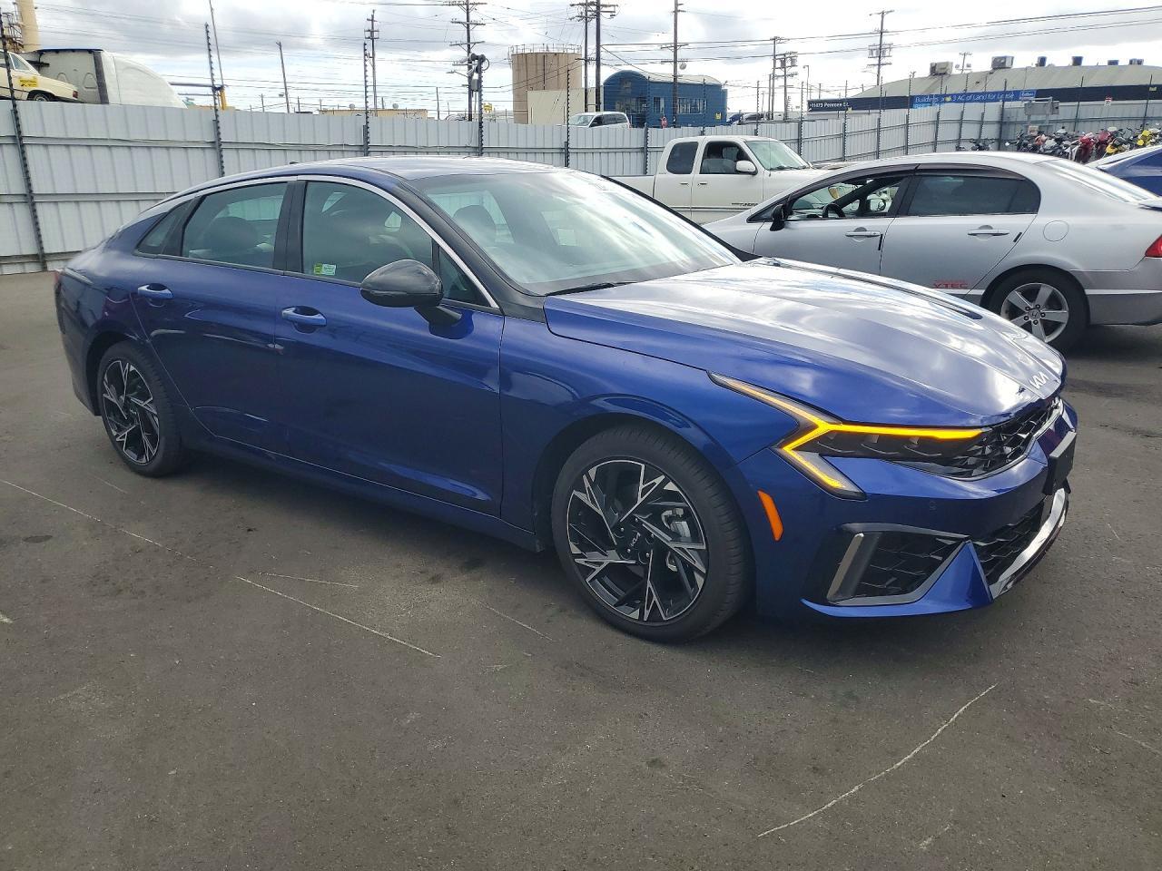 2026 Kia K5 Gt Line - Фото 4