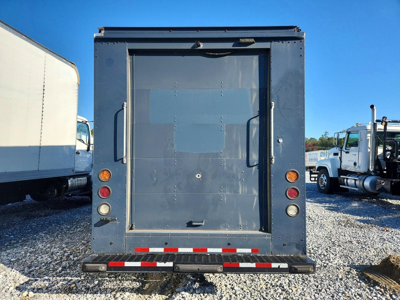 2021 Ford Transit Delivery Truck - Image 6