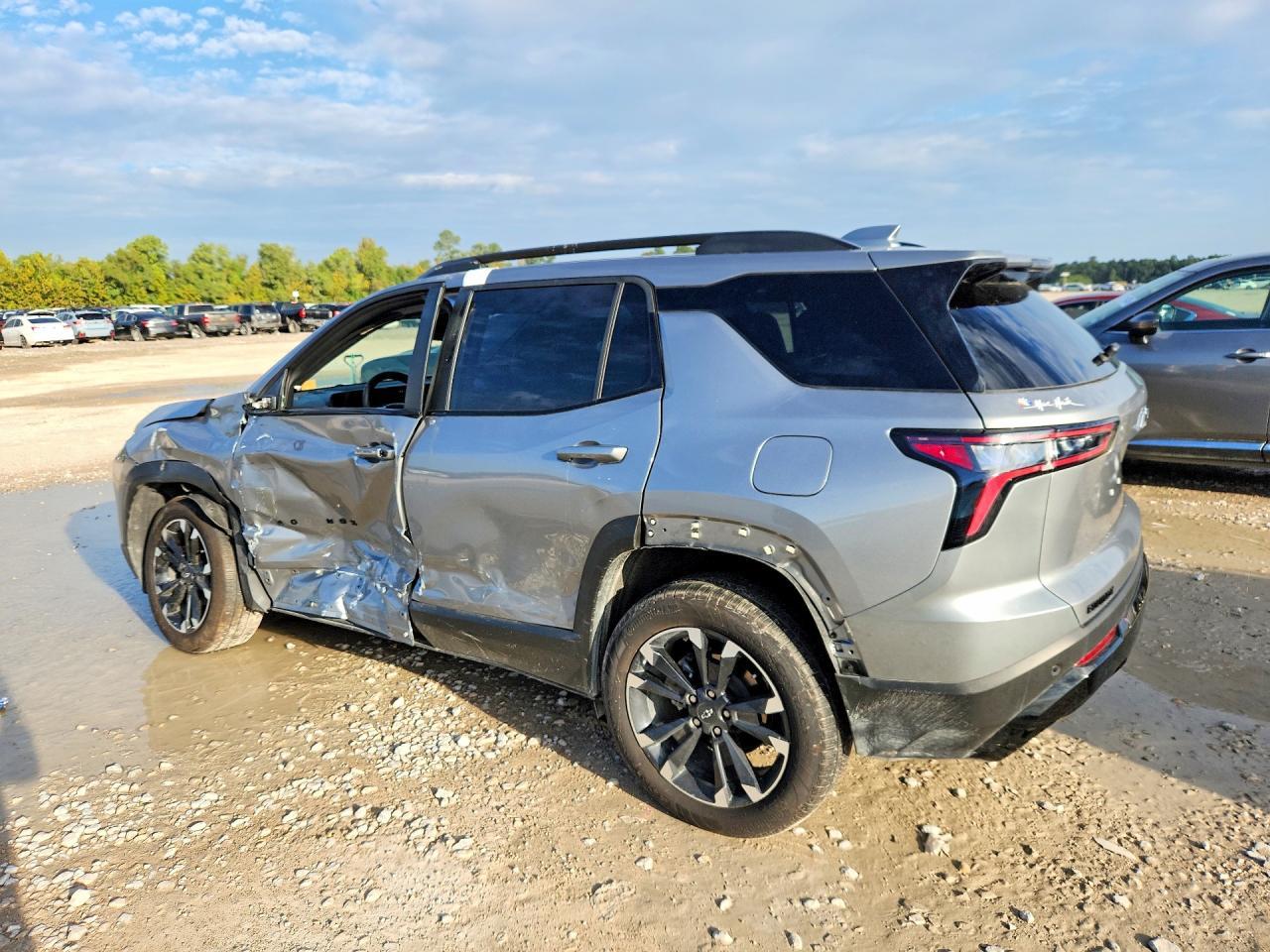 2026 Chevrolet Equinox Rs - Image 2