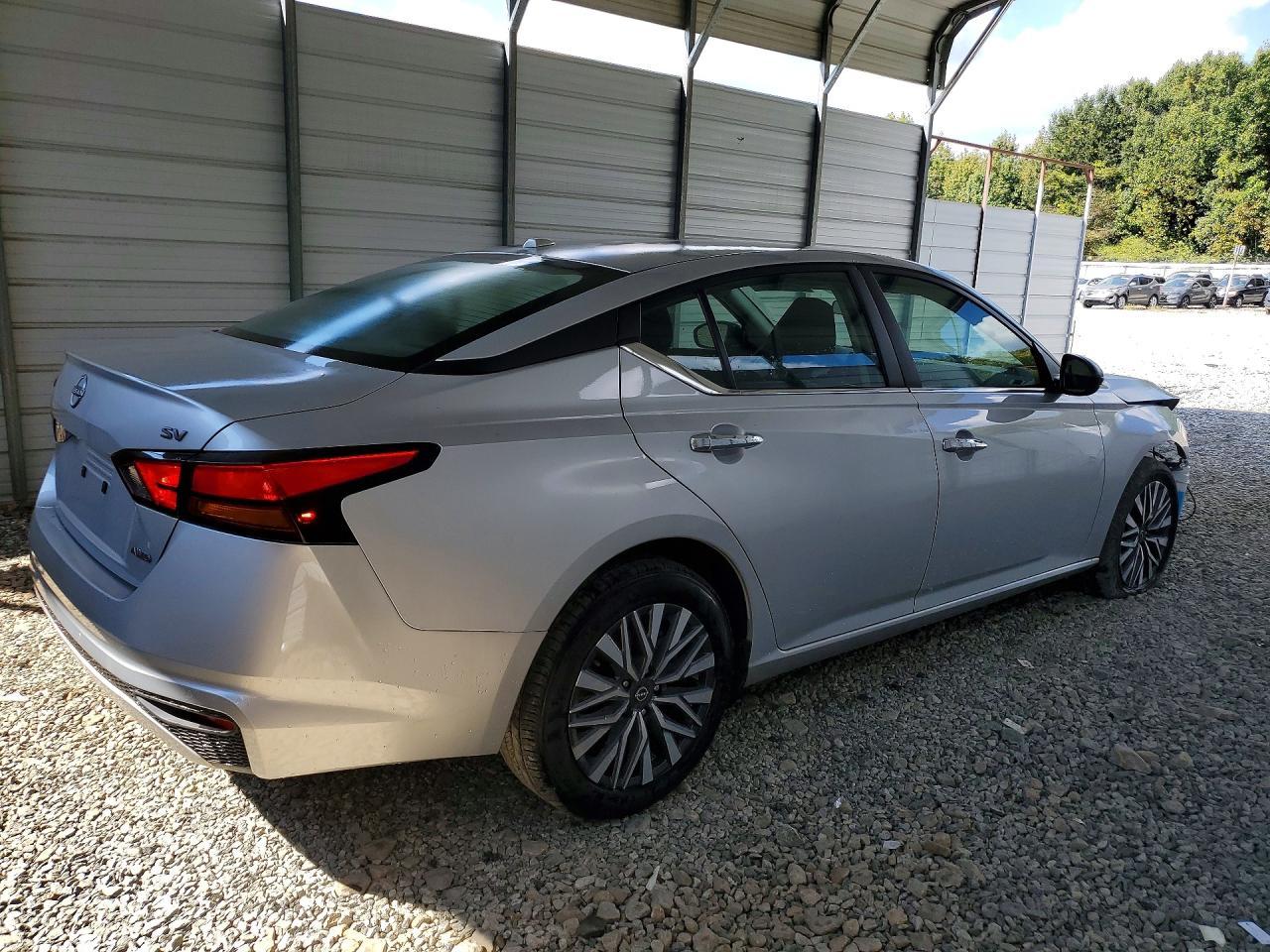 2024 Nissan Altima Sv - Фото 3