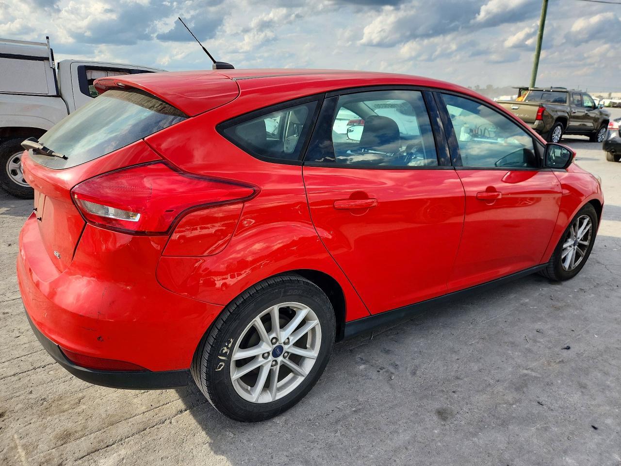 2017 Ford Focus Se - Фото 3