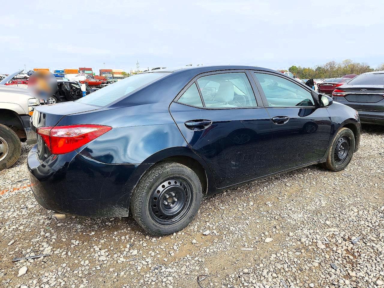 2018 Toyota Corolla Le - Фото 3