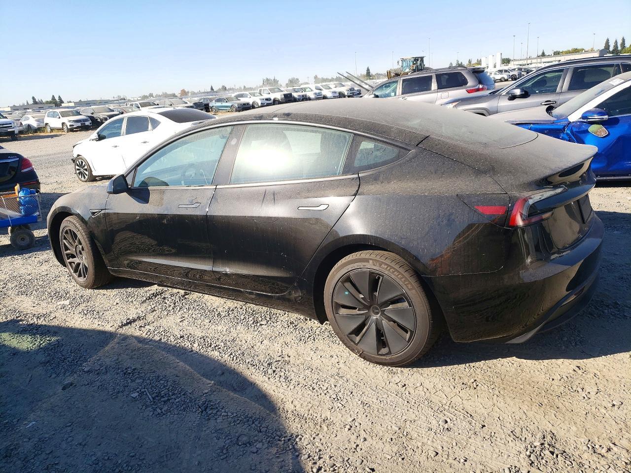 2024 Tesla Model 3 - Image 2