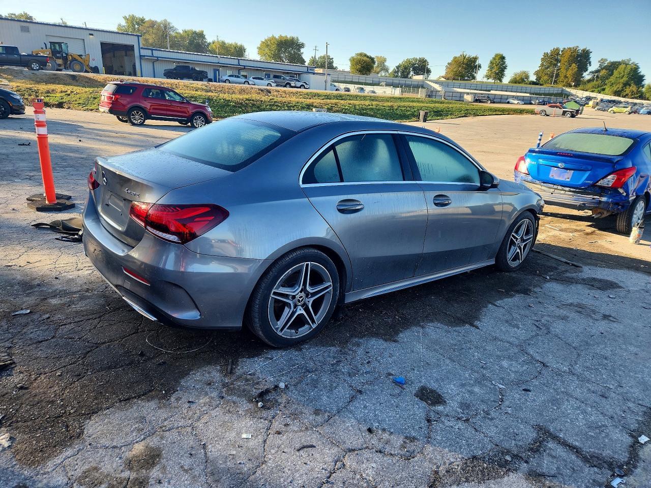 2019 Mercedes-Benz A 220 4Matic - Image 3