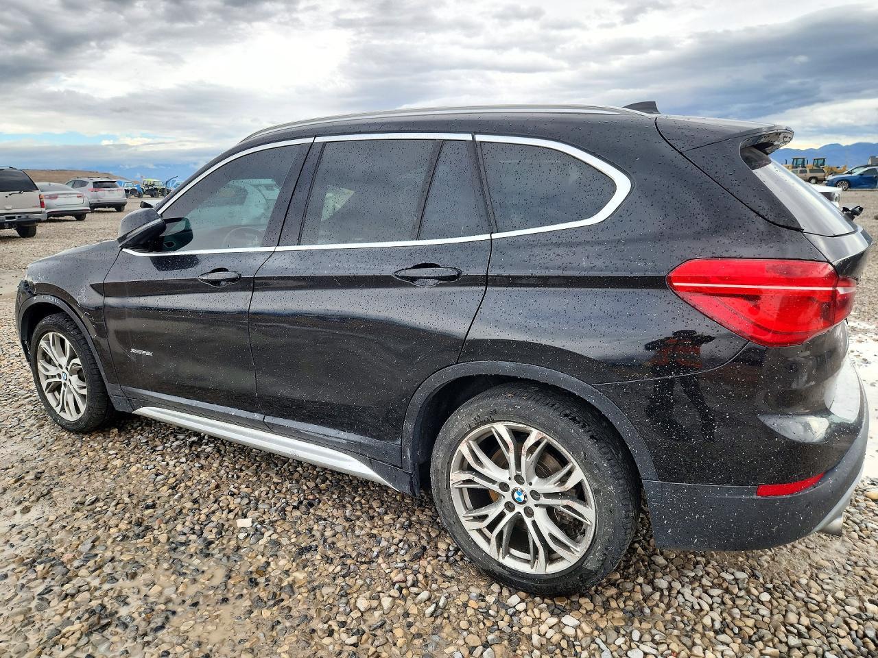 2016 BMW X1 xDrive28I - Фото 2