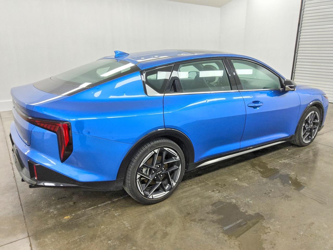 2025 Kia K4 Gt Line - Фото 3