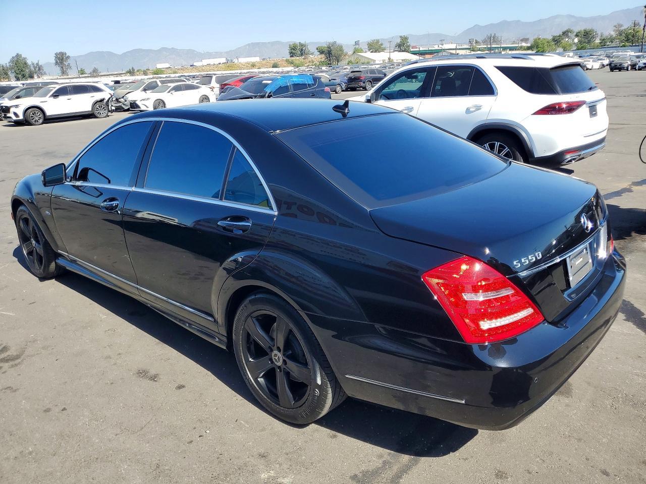 2012 Mercedes-Benz S 550 - Фото 2