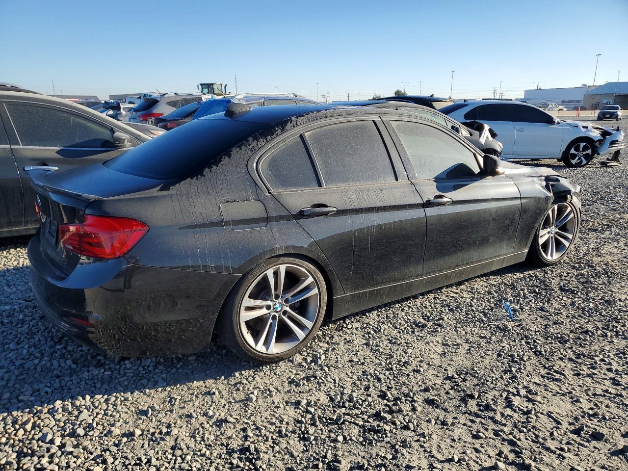 2017 BMW 340 Xi - Image 3