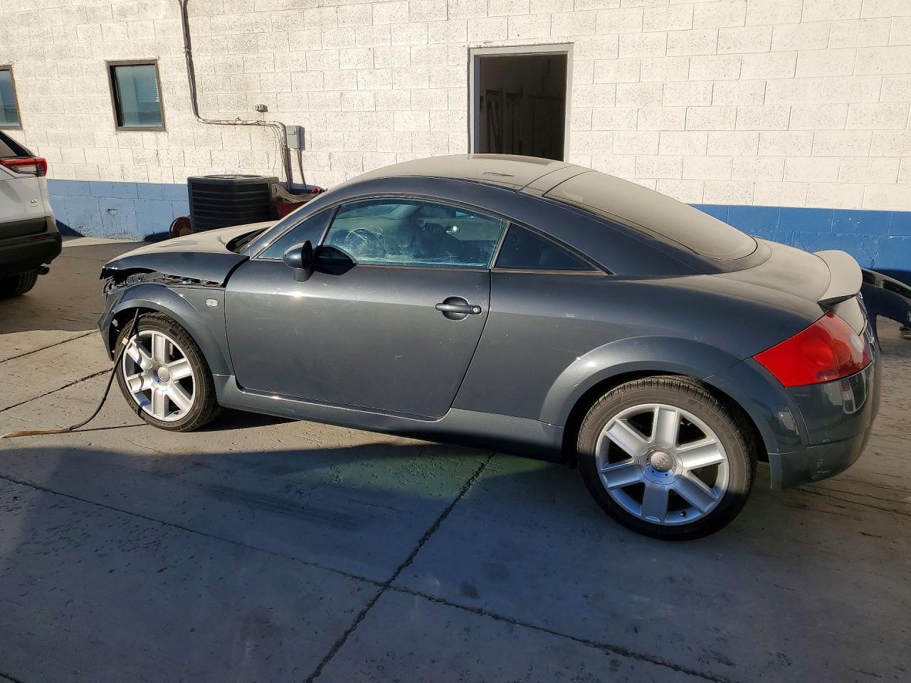 2003 Audi Tt - Image 2