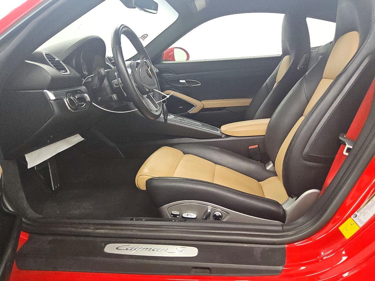2022 Porsche Cayman S - Фото 7