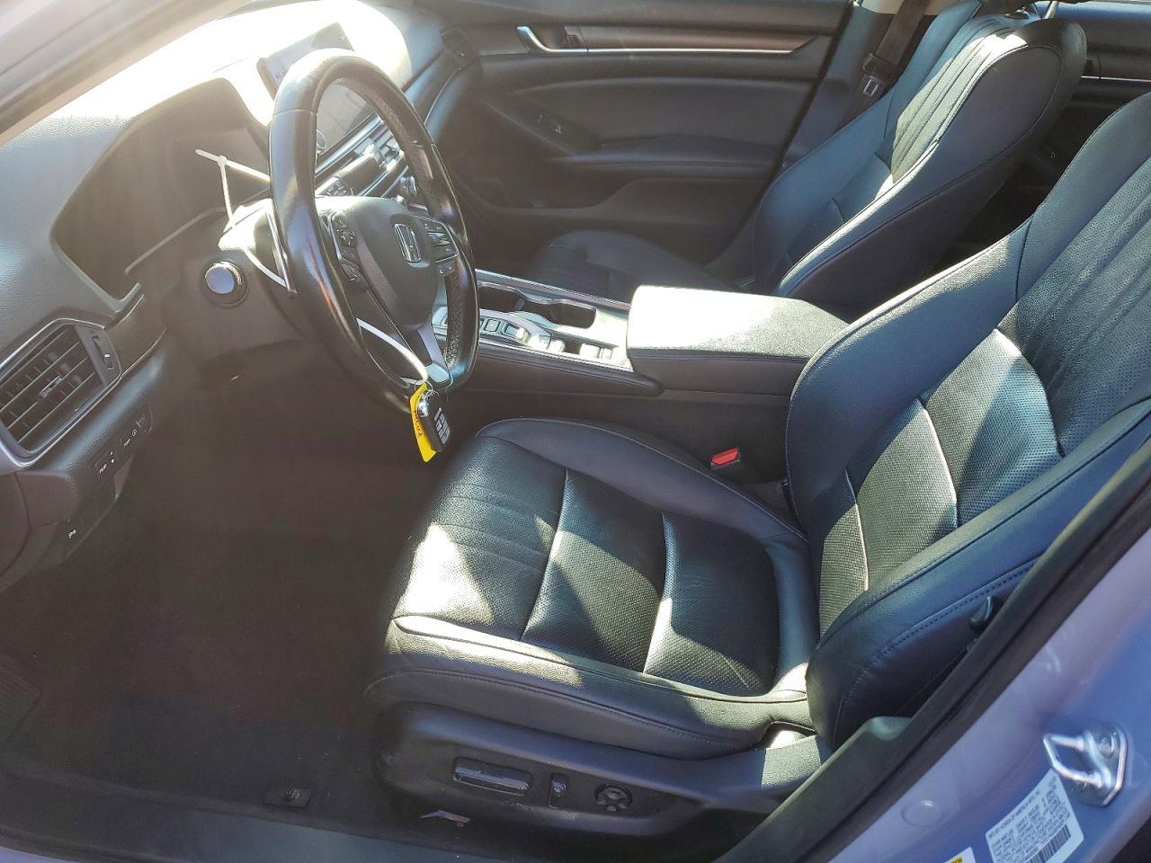 2021 Honda Accord Touring Hybrid - Фото 7