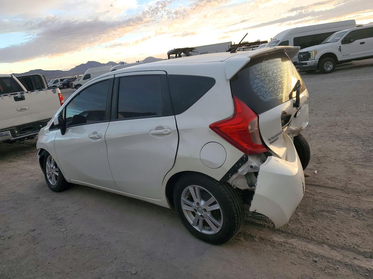 2014 Nissan Versa Note S - Image 2