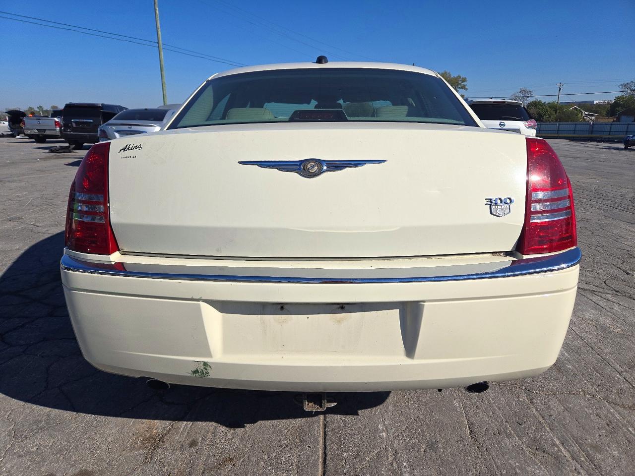 2005 Chrysler 300C - Фото 6