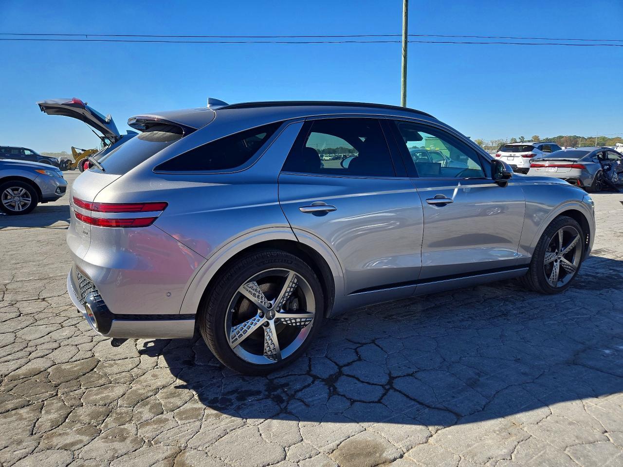 2023 Genesis Gv70 2.5T Standard - Фото 3