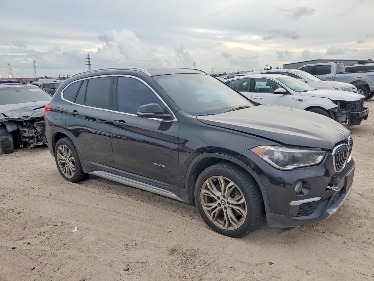 2017 BMW X1 xDrive28I - Image 4