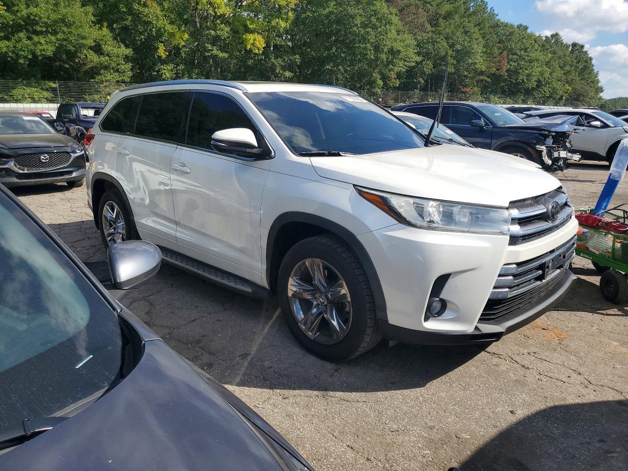 2017 Toyota Highlander Limited Platinum - Фото 4