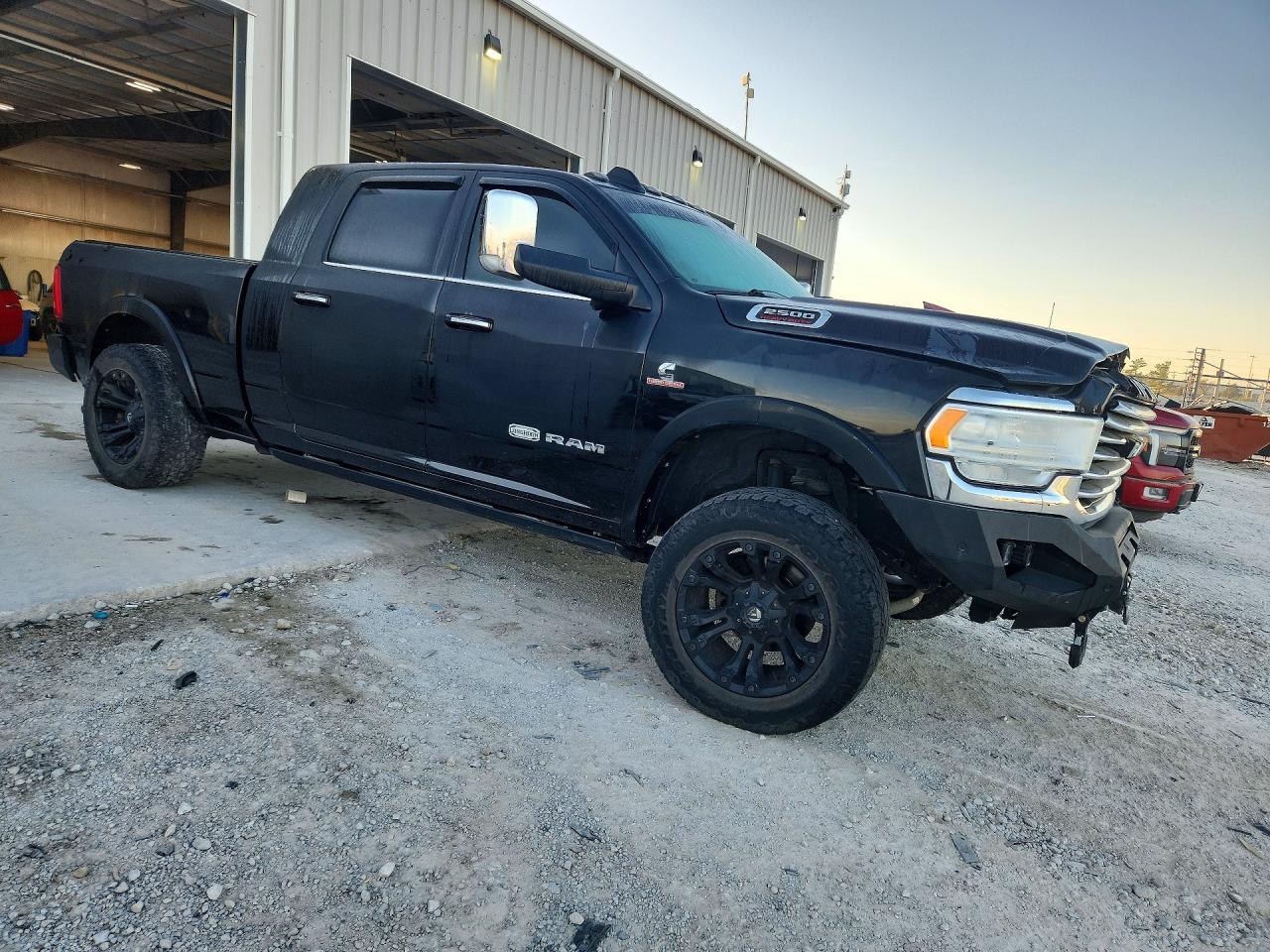 2022 Ram 2500 Longhorn - Image 4