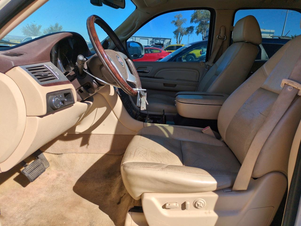 2007 Cadillac Escalade Luxury - Фото 7