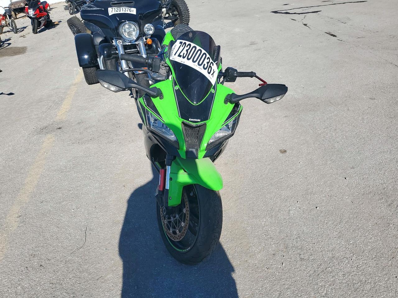 2017 Kawasaki Zx1000 R - Image 2