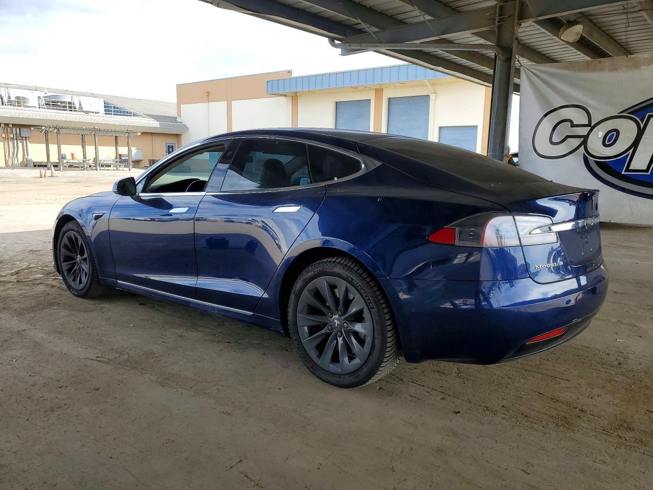 2018 Tesla Model S - Фото 2