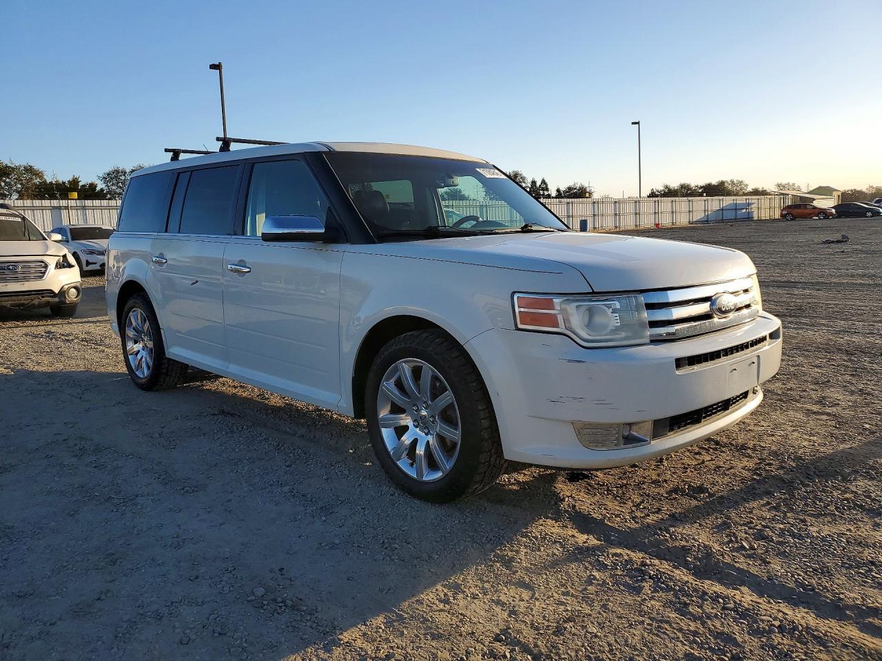 2011 Ford Flex Limited - Image 4
