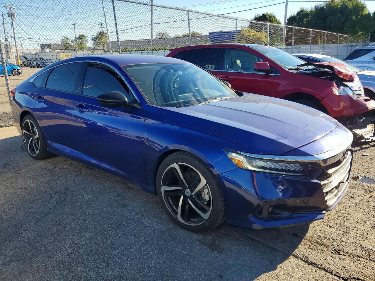 2021 Honda Accord Sport Se - Image 4