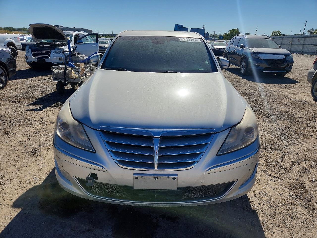 2012 Hyundai Genesis 3.8L - Фото 5