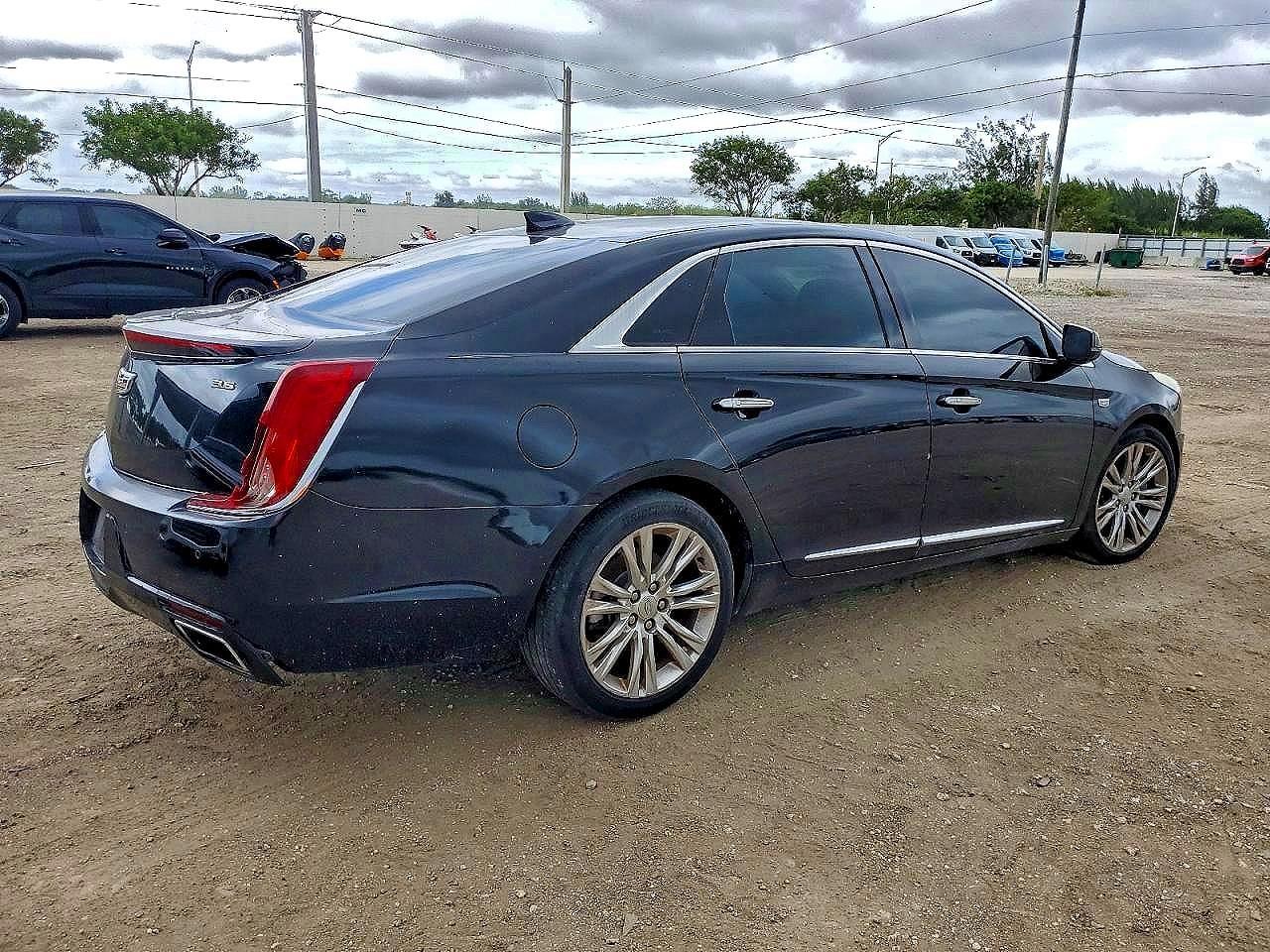 2018 Cadillac Xts Luxury - Фото 3