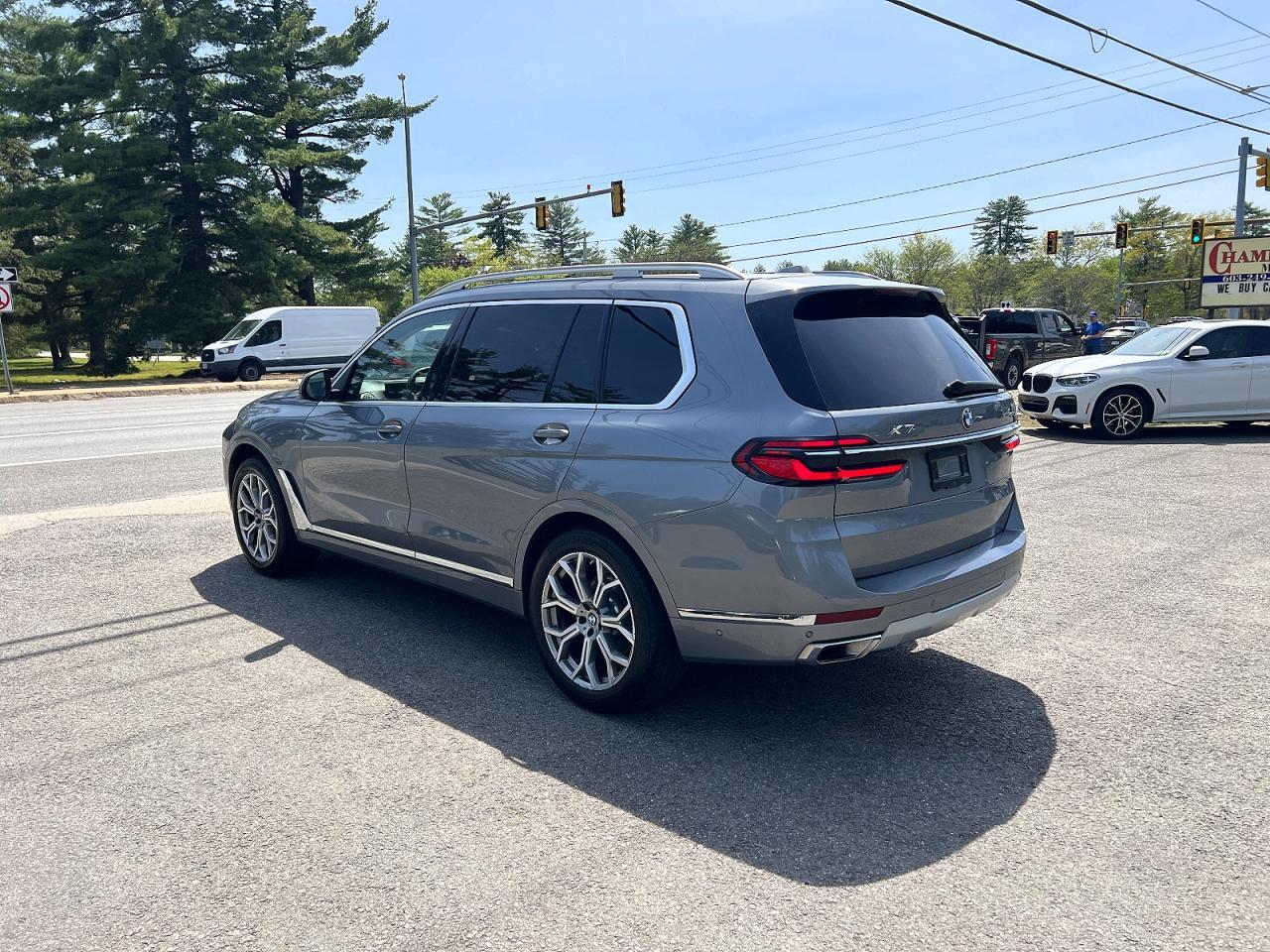 2024 BMW X7 xDrive40I - Фото 3