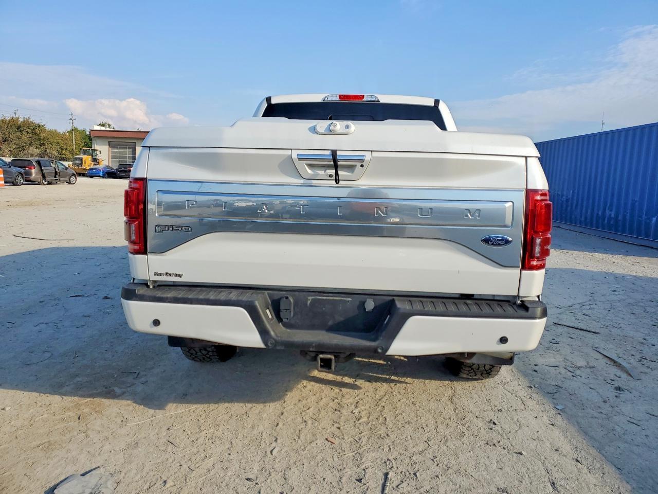 2016 Ford F150 Supercrew - Фото 6