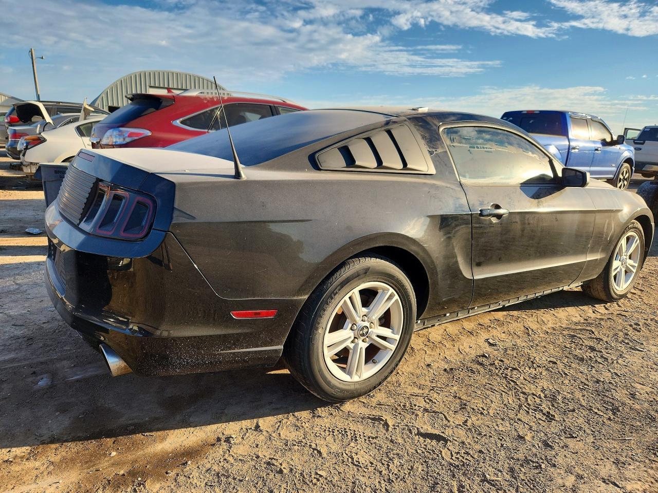 2014 Ford Mustang - Фото 3