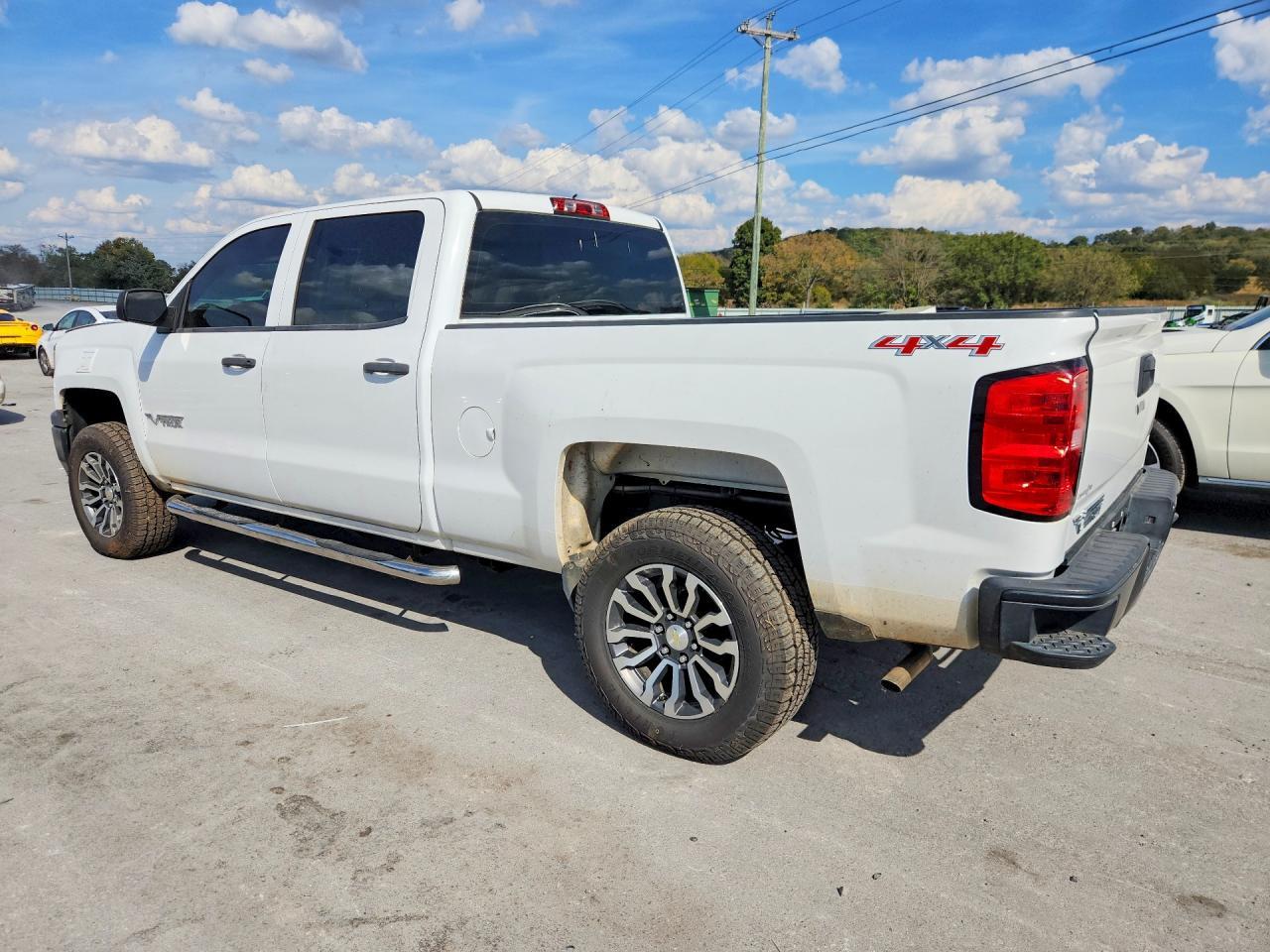 2014 Chevrolet Silverado K1500 - Image 2