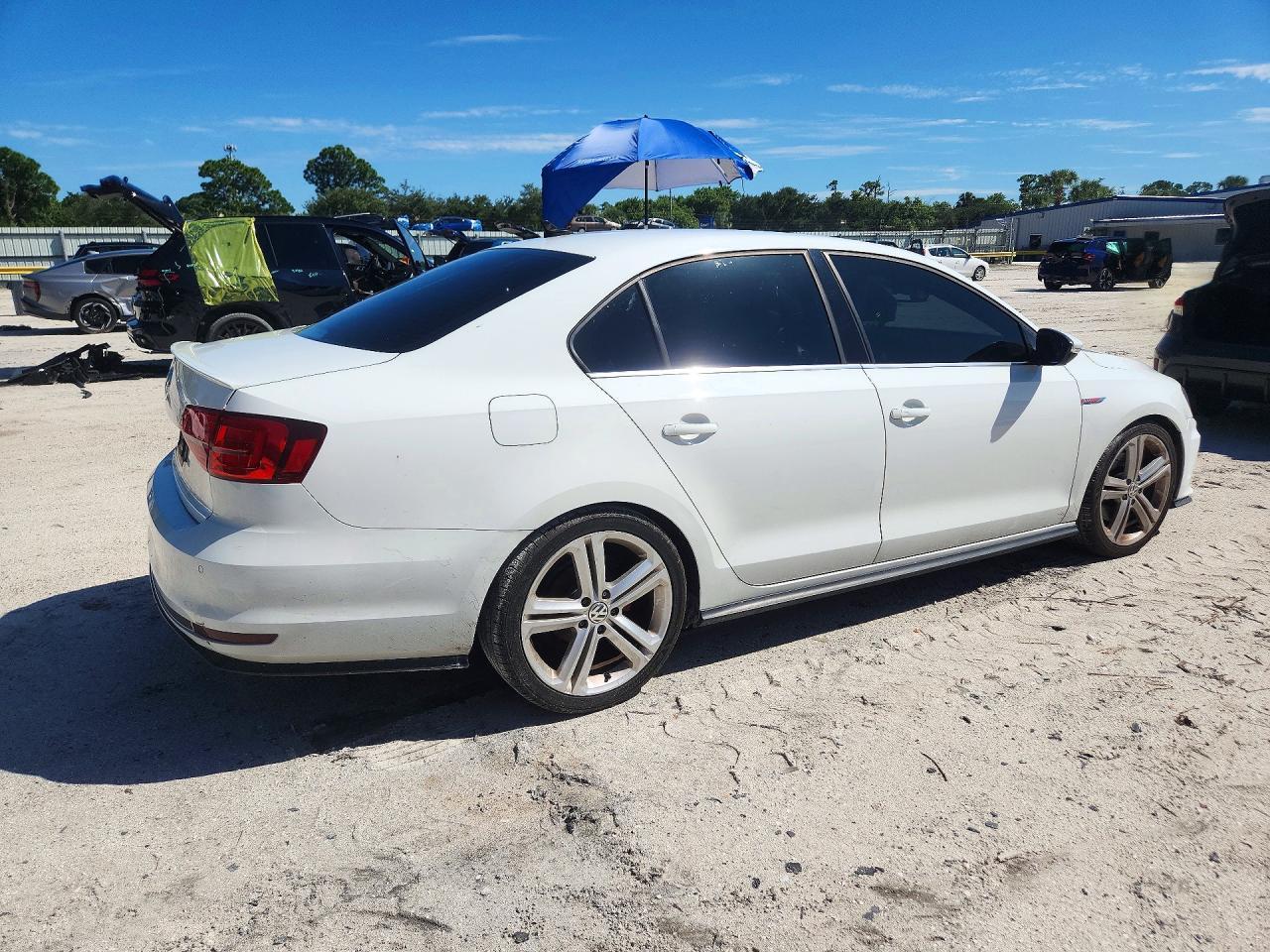 2016 Volkswagen Jetta Gli - Фото 3