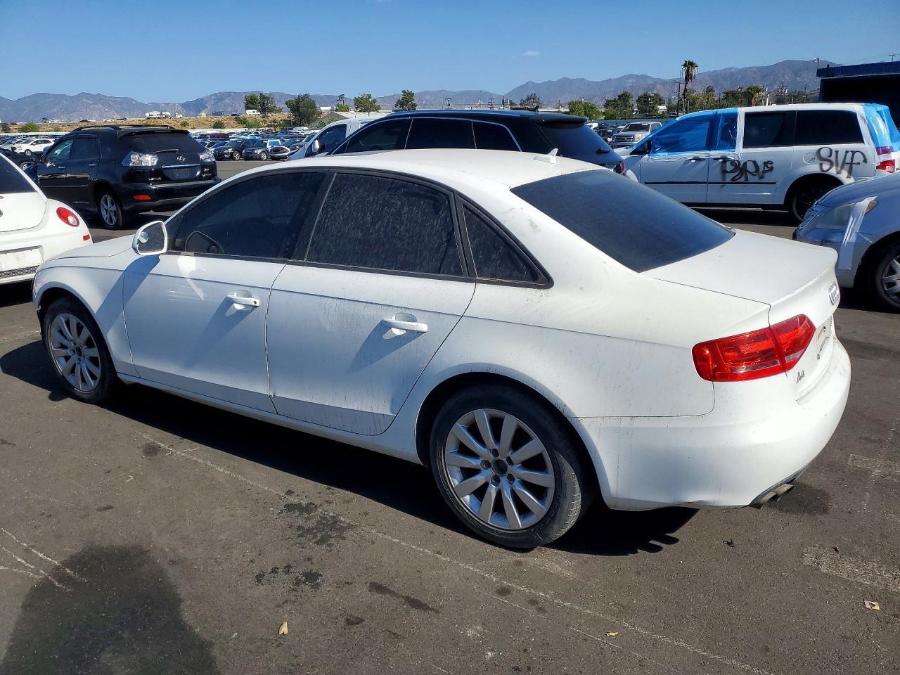 2009 Audi A4 Premium Plus - Фото 2