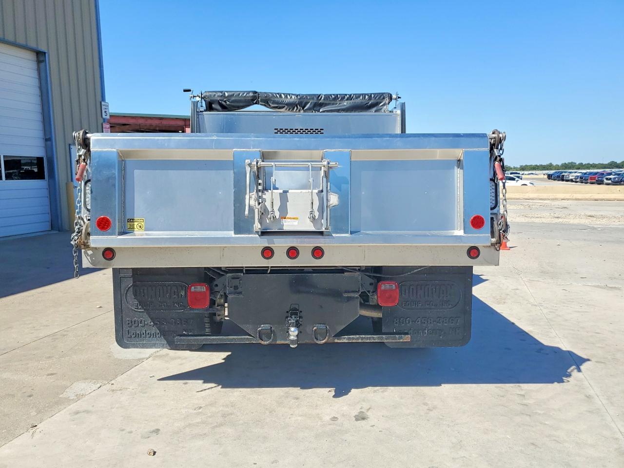 2024 Ford F550 Super Duty Dump Truck - Image 6