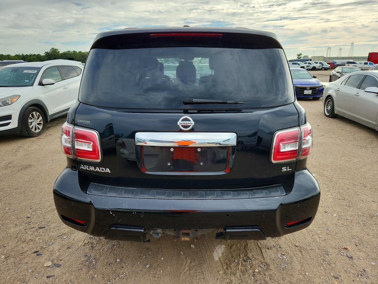 2018 Nissan Armada Sl - Image 6